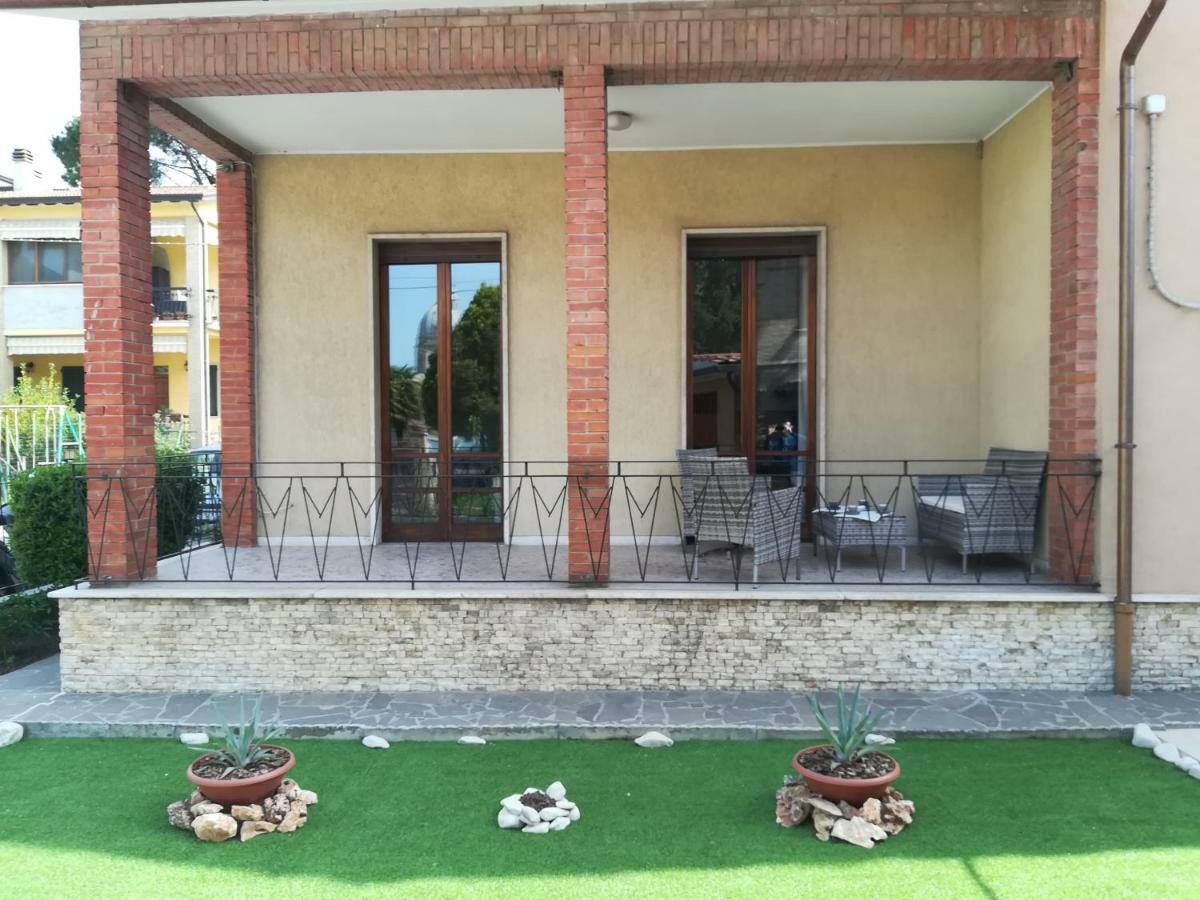 Villa Gina Asyż Zewnętrze zdjęcie